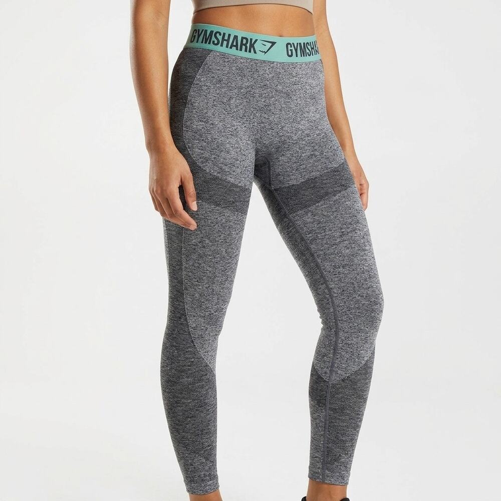 Gymshark DRY SEAMLESS Gray Skinny Knit Leggings Women Size M